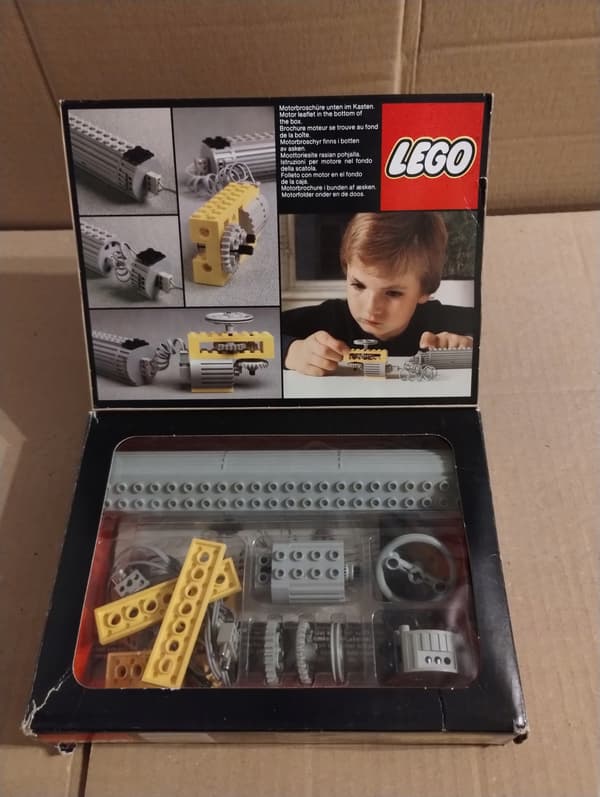 LEGO 8700 Expert Builder Power Pack