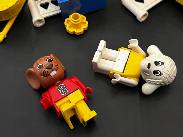 3663 LEGO Max the Mouse’s Carousel