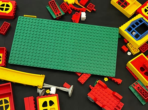 3679 LEGO Mill with Workshop