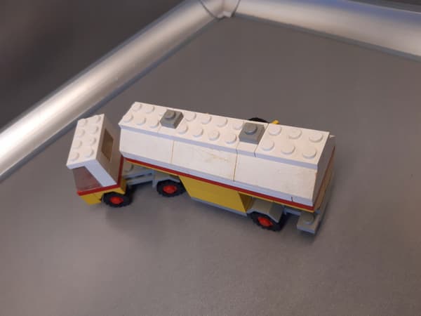 LEGO 671 Shell Fuel Pumper