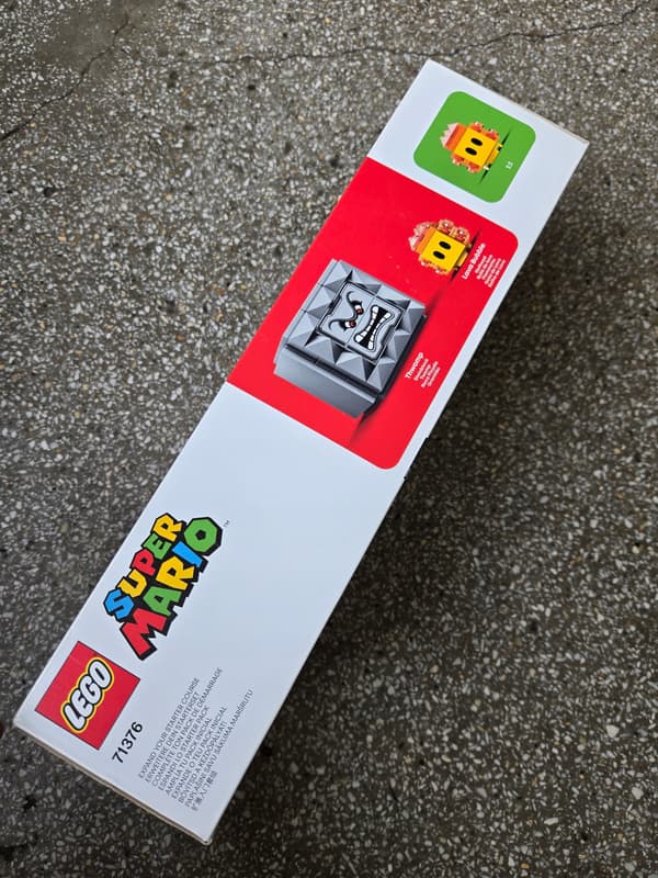 LEGO Super Mario 71376 Falling Thwomp