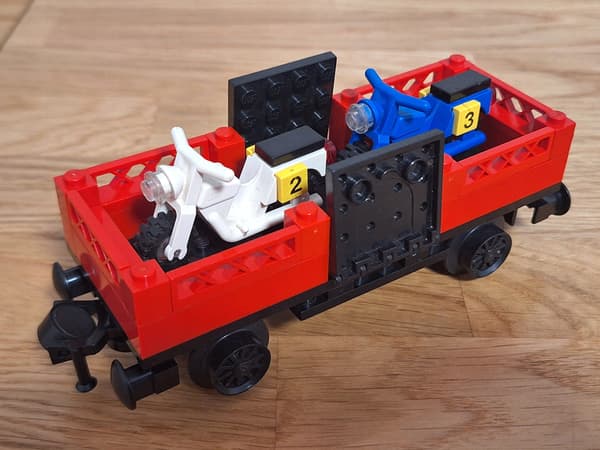 Lego 7735 carriage from the set. 12V train set.