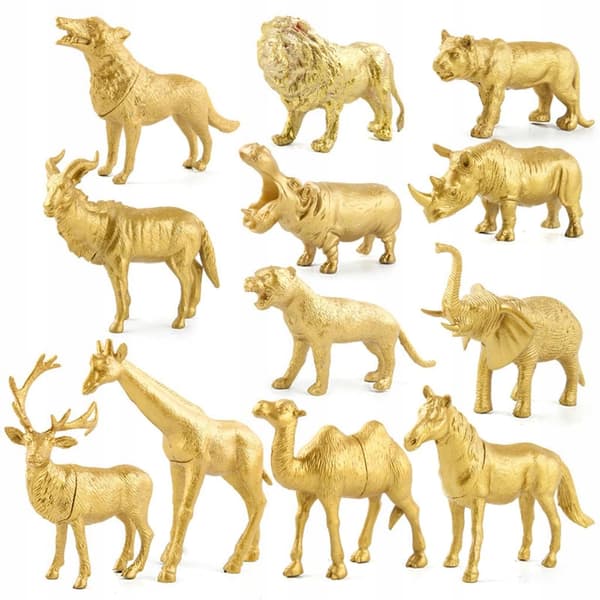 Zoo Animal Figures Simulation Model Figurines: Deer, Lion, Giraffe (8-piece set)