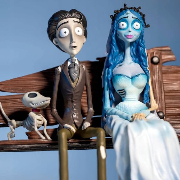 Corpse Bride PVC Statue – Zero Time to Rest Figurine, Statuette