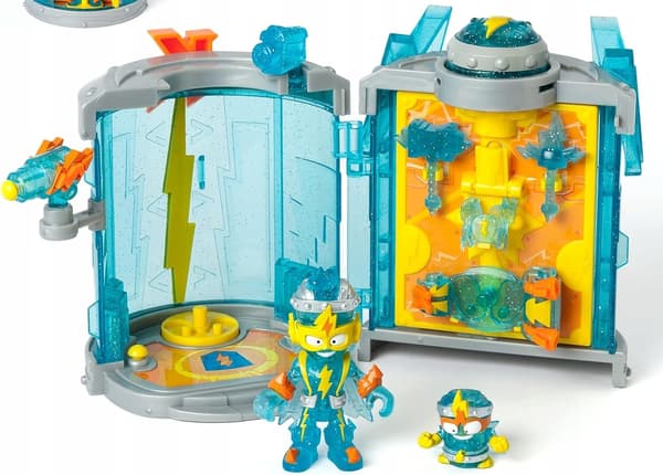 SECRET BASE – ACTION SET WITH HIDEOUT, MECHANISM, FIGURES AND ACCESSORIES – MAX