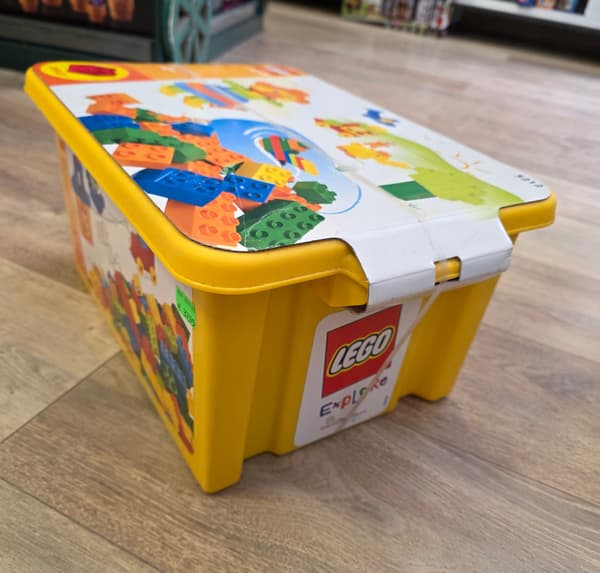 5212 LEGO Duplo Box, 2003
