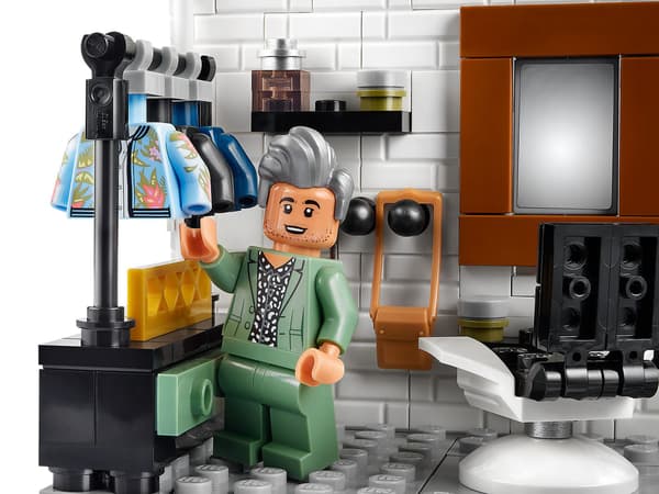 LEGO 10291 Creator Expert – Queer Eye – Fab’s Flat