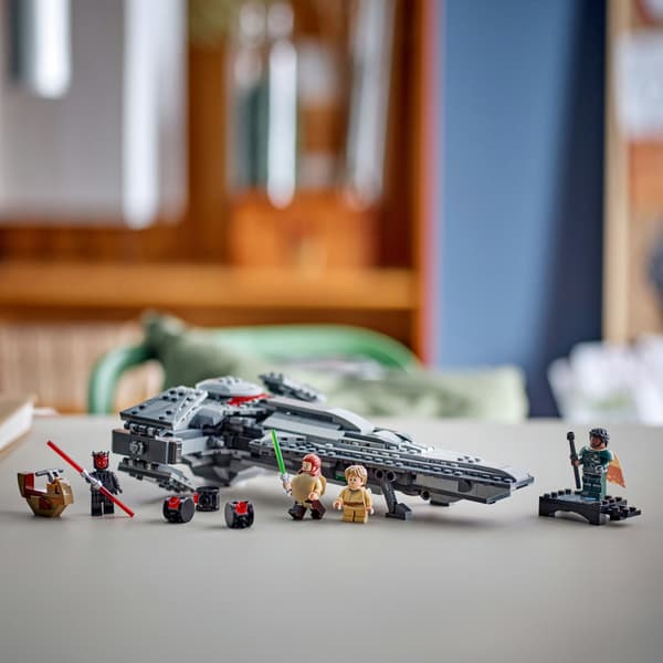 LEGO Star Wars 75383 Darth Maul’s Sith Infiltrator