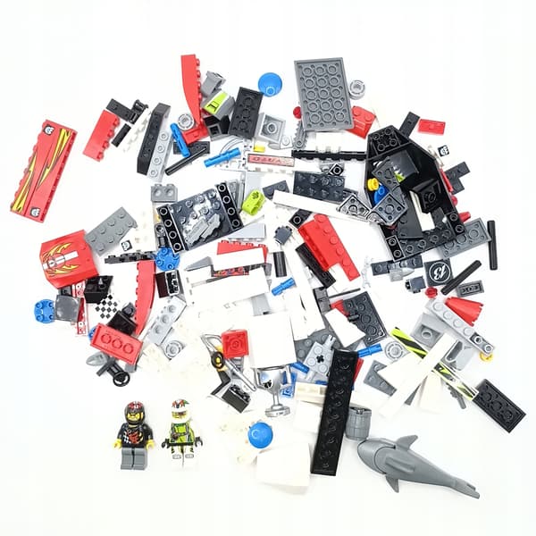 LEGO Racers 8897 Jagged Jaws Reef