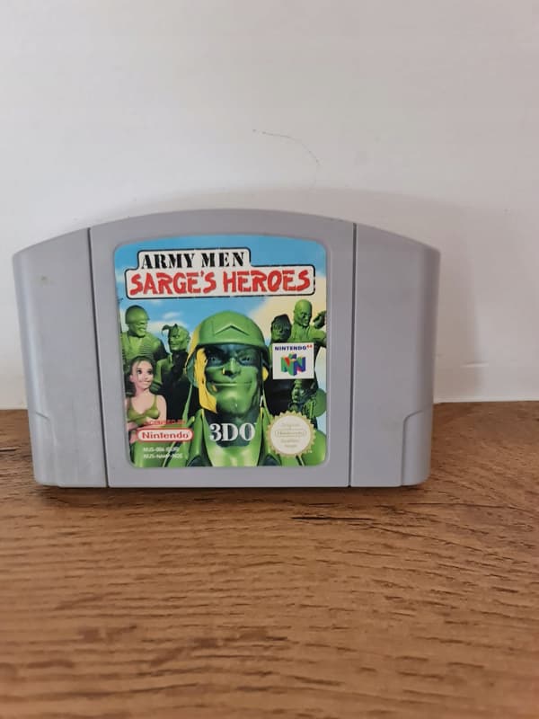 Army Men: Sarge's Heroes – Nintendo 64 boxed version