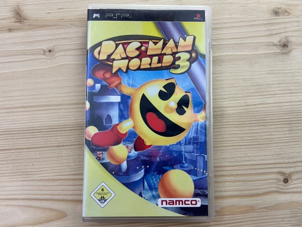 PAC-MAN WORLD 3 – disc in excellent condition, PSP manual