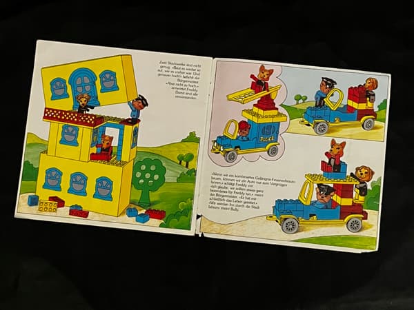 350 LEGO Instructions