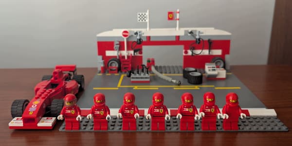 Lego 8375 Ferrari F1 Pit Stop