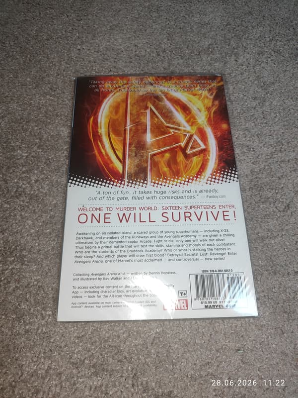 Marvel Comics Avengers Arena Kill or Die – English version (T-shirt)