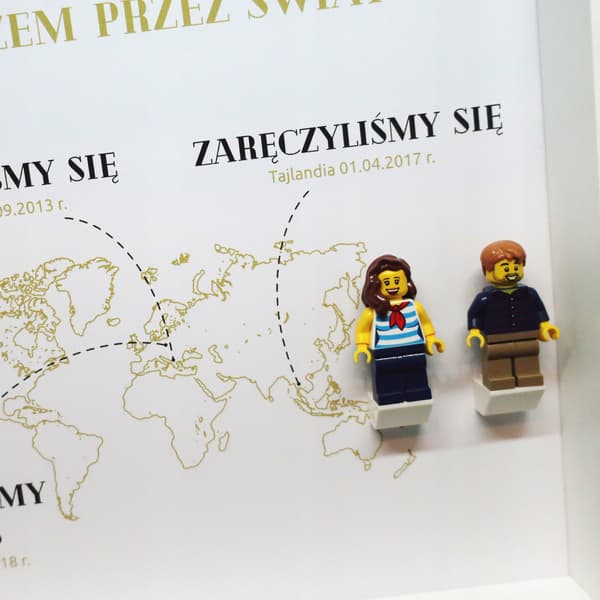 WEDDING FRAME: WORLD MAP WITH LEGO FIGURES