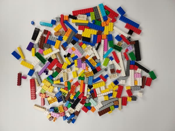 LEGO BRICK MIX – Colourful Building Bricks. Sorted, Genuine 0.5kg