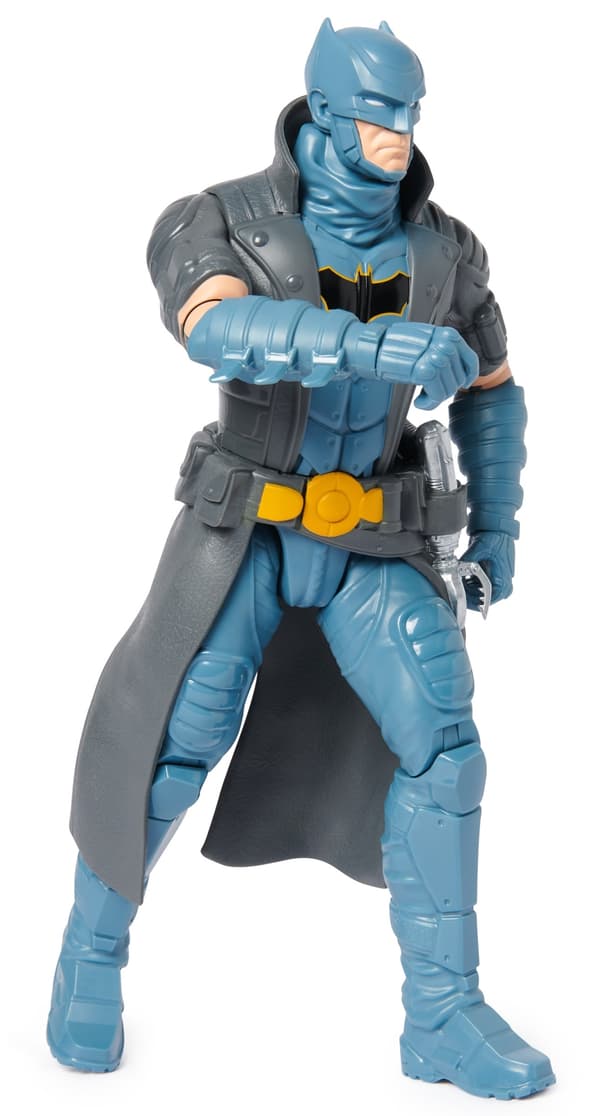DC BATMAN ACTION FIGURE 30cm