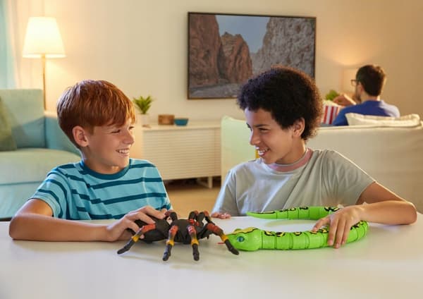 ZURU ROBO ALIVE Interactive Figurine: Royal Python, 80 cm