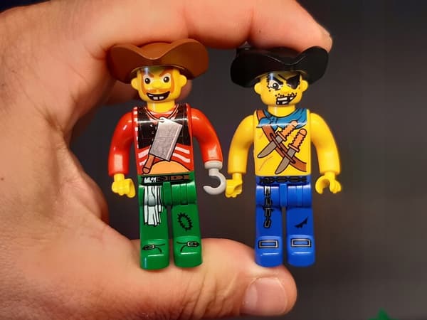 Lego Pirates 7071 Treasure Island