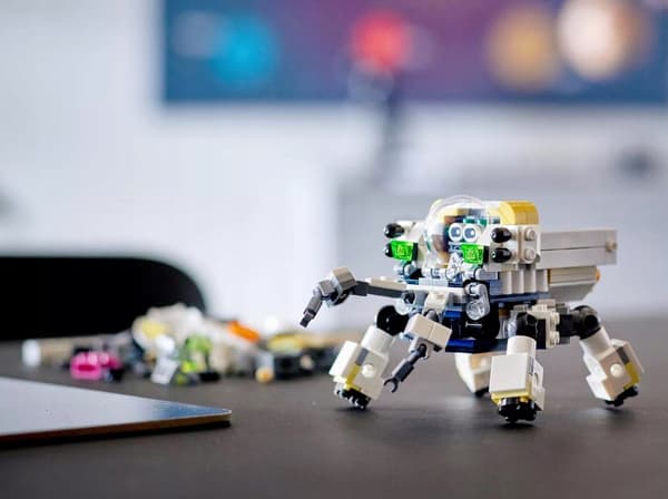 LEGO CREATOR 31115 SPACE MINING ROBOT