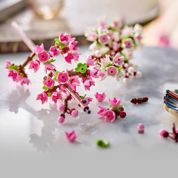 LEGO Botanicals 40725 Cherry Blossoms