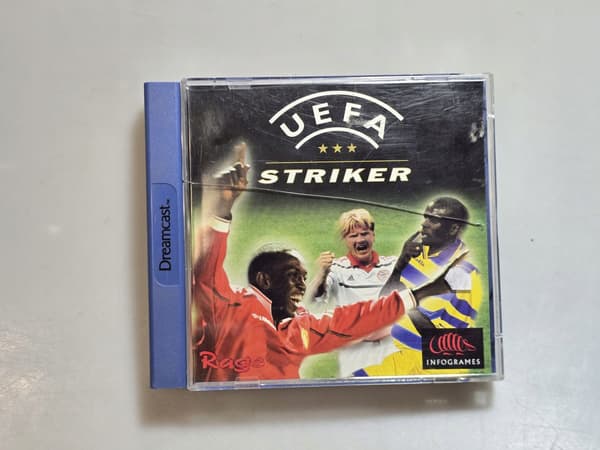 UEFA STRIKER SEGA DREAMCAST