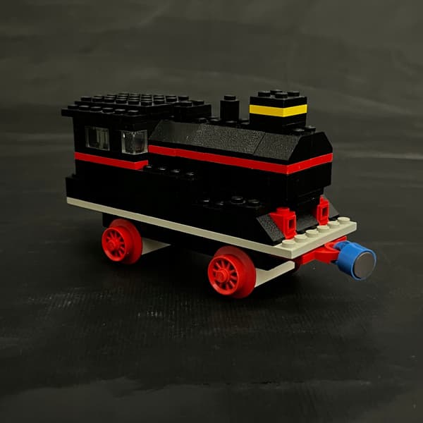 117 LEGO Locomotive