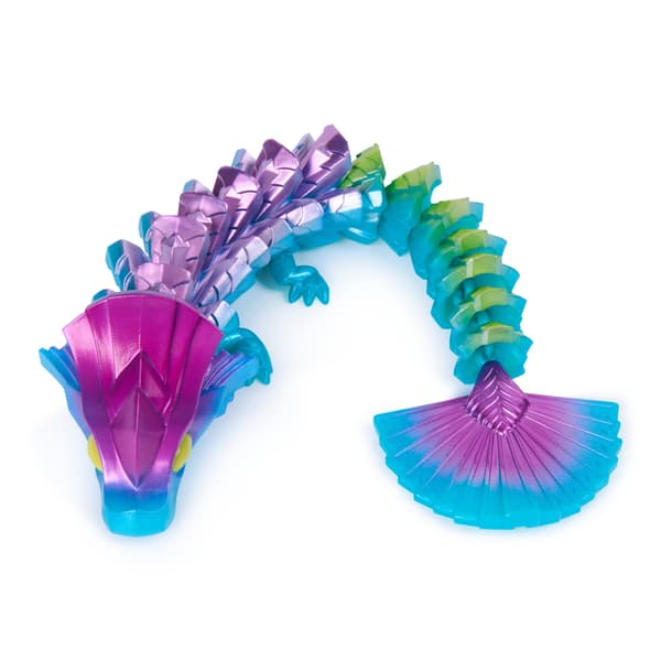 Crystalynx Dragons. Small collectable dragons by Spin Master, 120 x 85 mm
