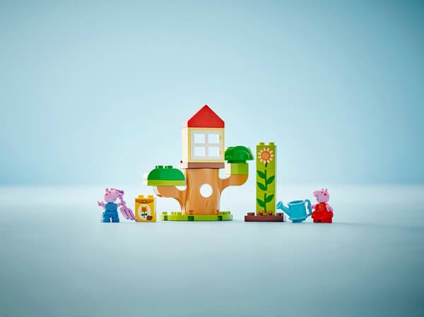 LEGO 10431 Duplo Garden and Peppina’s Treehouse