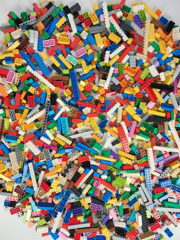 LEGO BRICK MIX – Colourful Building Bricks. Sorted, Genuine 0.5kg