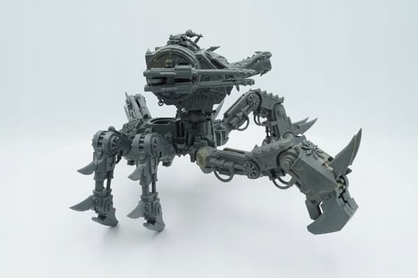 Warhammer 40k Chaos Space Marines Defiler plastic figurine