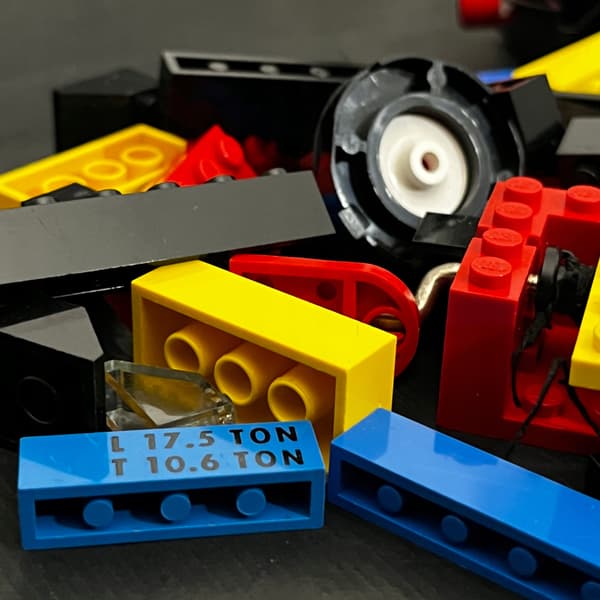 132 LEGO Crane and Wagon