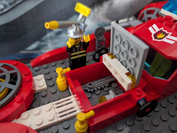 Lego 7944 Fire Brigade Hovercraft with Box