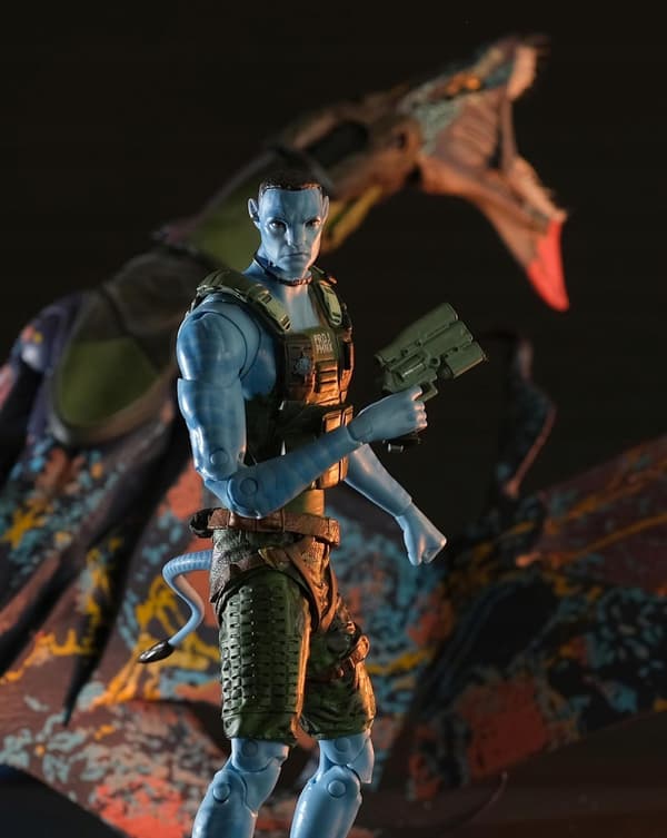 Quaritch Mega Banshee McFarlane SDCC Exclusive Gold Label