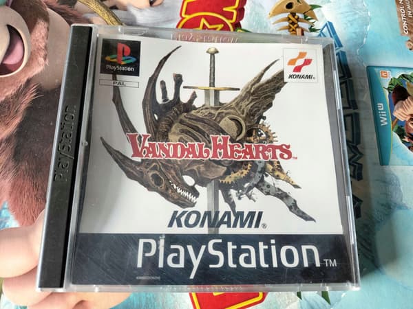 PSX VANDAL HEARTS / JRPG