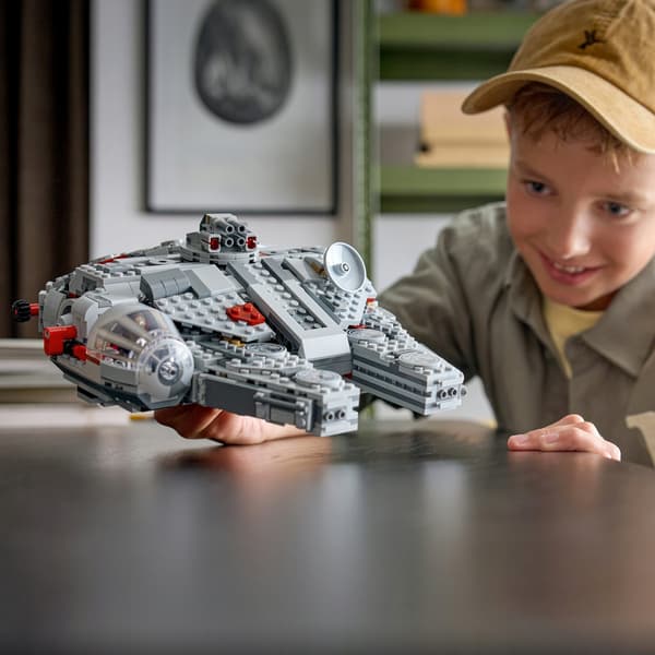 LEGO Star Wars 75426 SMART Play Compatible Millennium Falcon