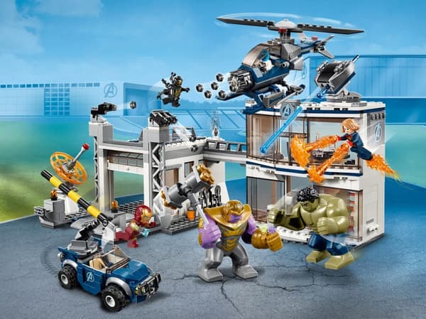 Lego minifigure @@@ HULK sh577 @@@ from set 76131