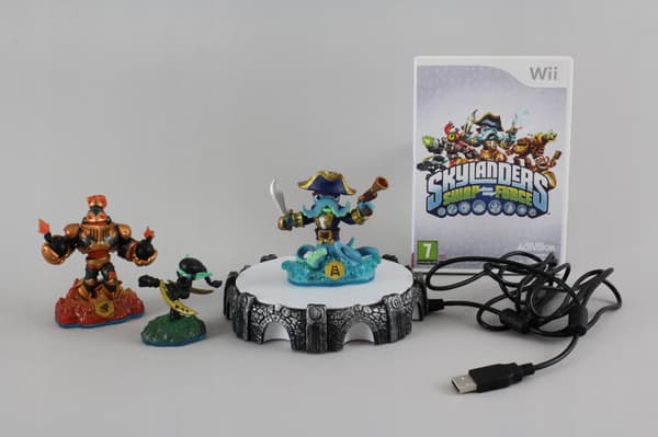SKYLANDERS SWAP FORCE STARTER PACK for Wii