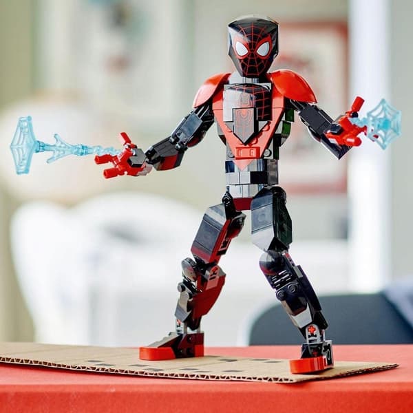 Gift: LEGO MARVEL 76225 Spider-Man Miles Morales Figure 8+