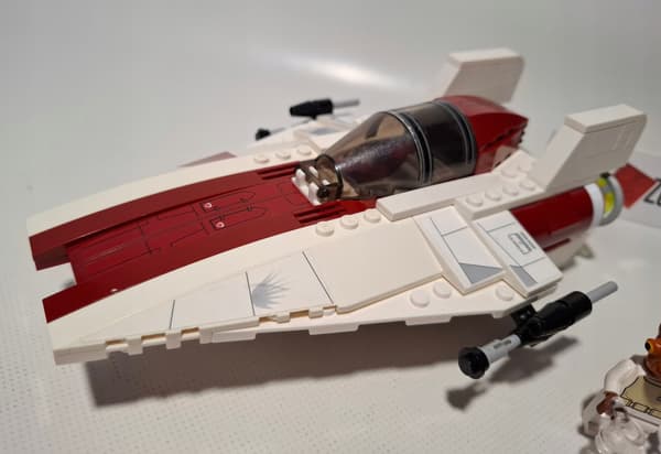 LEGO Star Wars: 75003 – A-wing Starfighter