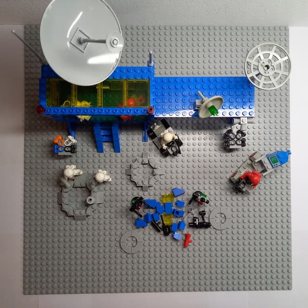 LEGO Classic Space Command Centre 493-1