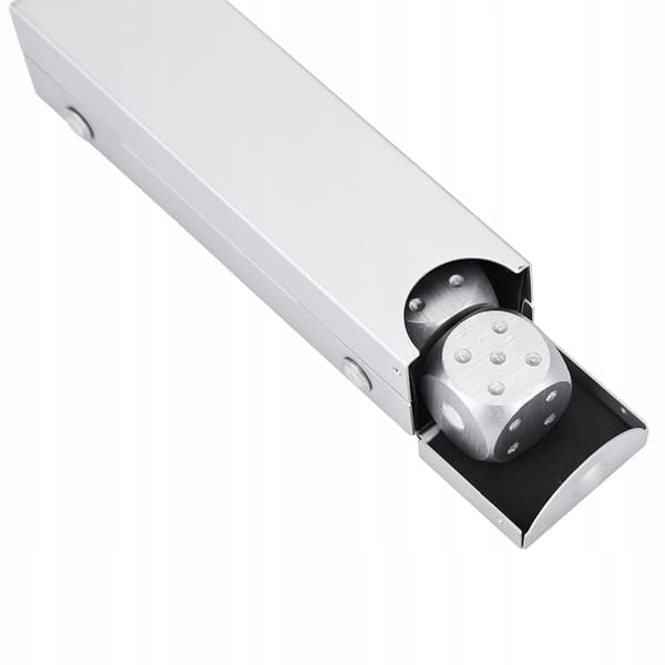5-piece aluminium poker set with a storage case for A7