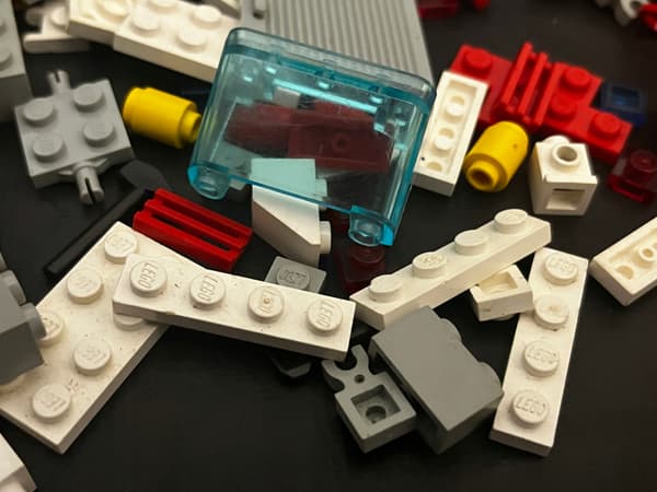 6614 LEGO Spaceport Rescue Brigade