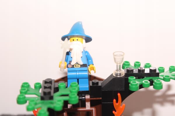 LEGO CASTLE CLASSIC 6020 Magic Shop Set