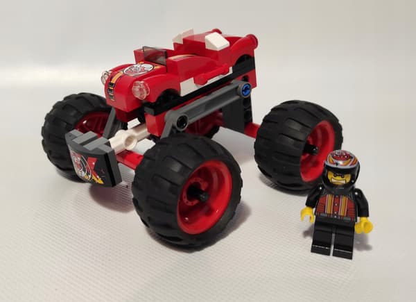LEGO Racers: 9092 – The Crazy Demon
