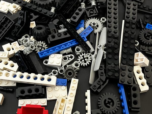 8824 LEGO Hoovercraft