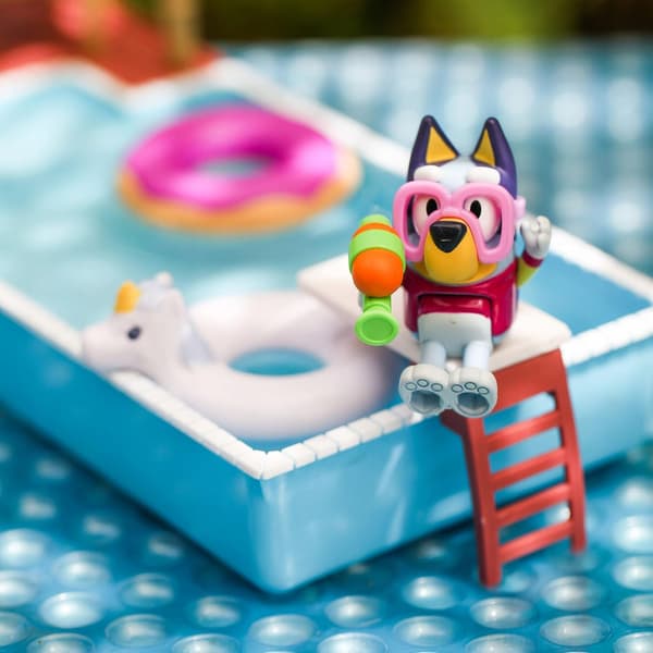 Moose Toys Bluey Pool Time Set – Bluey’s Pool Fun