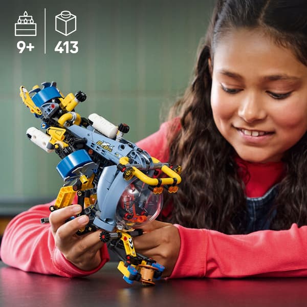 LEGO TECHNIC Research Submarine 42201