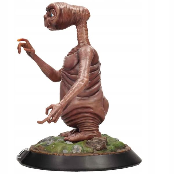 SD Toys – E.T. The Extra-Terrestrial 22cm Figure – Premium Accessory for