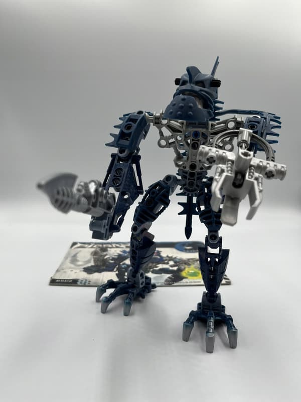 LEGO Bionicle 8902 Piraka Vezok